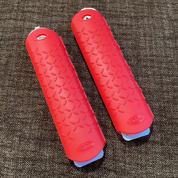 Set of Two Silicone Handle Grips - Picture 2 of 7